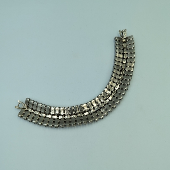 Sparkling Vintage Five Rows Clear Rhinestones Silver Tone Tennis Bracelet - Picture 13 of 15